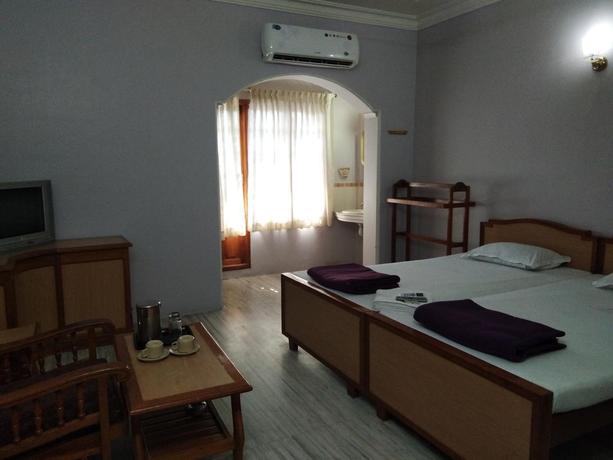 Hotel Sivamurugan Kanyakumari Ngoại thất bức ảnh