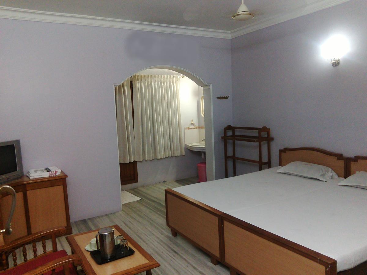 Hotel Sivamurugan Kanyakumari Ngoại thất bức ảnh